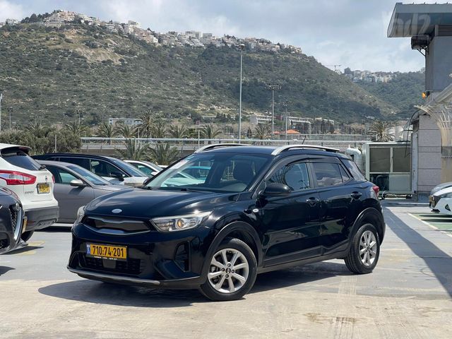 מודעת רכב קיה סטוניק
