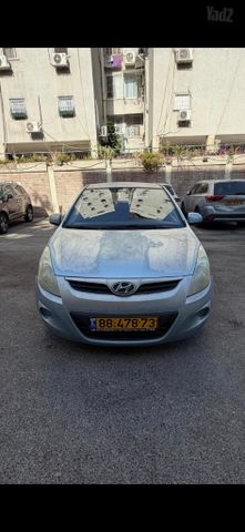 מודעת רכב יונדאי i20