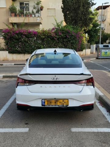 מודעת רכב יונדאי אלנטרה 1