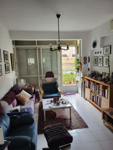טשרניחובסקי 62