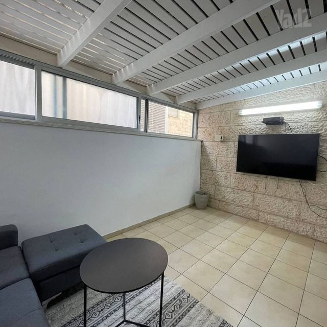 דירה, טירת כרמל