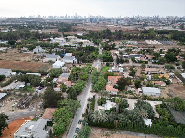 משק חקלאי/ נחלה, חמד