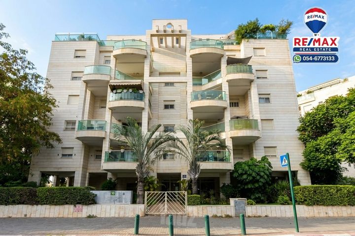 עמנואל זמיר 10