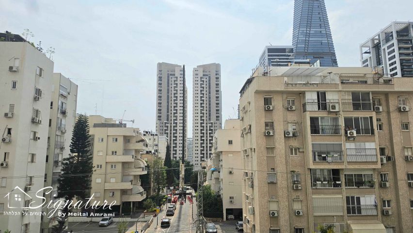 עמק ברכה 25