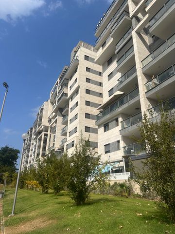 קרית שז"ר