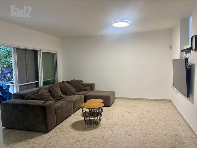 שנהב 4