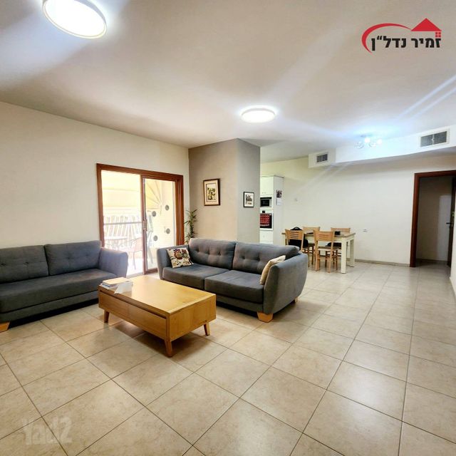 דירה, קרית אילון, חולון