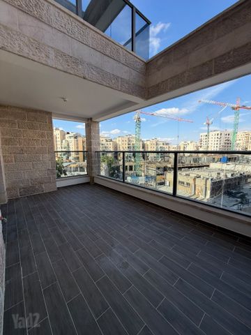 דירה, רוממה, ירושלים