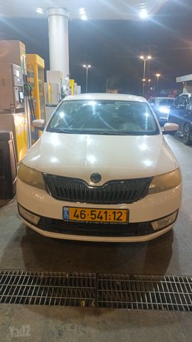 מודעת רכב סקודה ראפיד