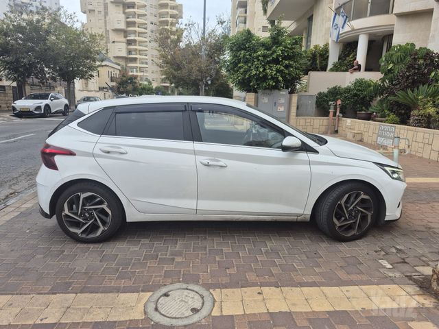 מודעת רכב יונדאי i20