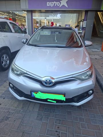 מודעת רכב טויוטה אוריס