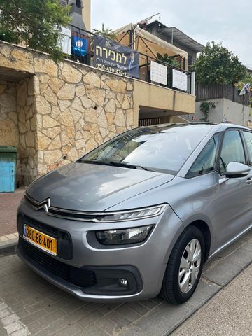 מודעת רכב סיטרואן C4 פיקאסו