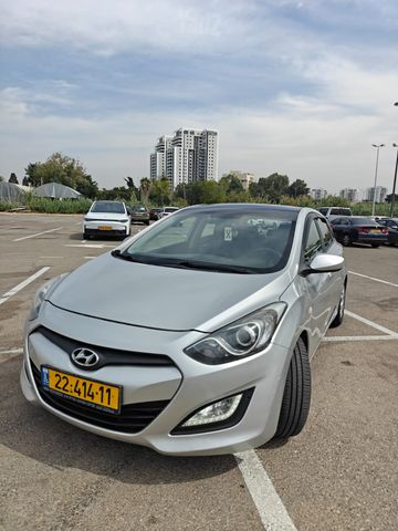 מודעת רכב יונדאי i30