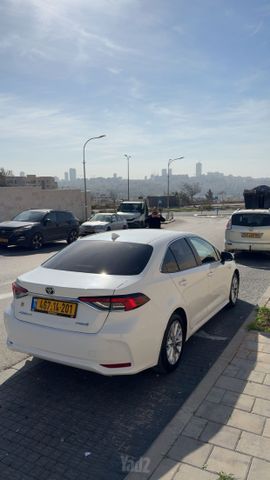 מודעת רכב טויוטה קורולה