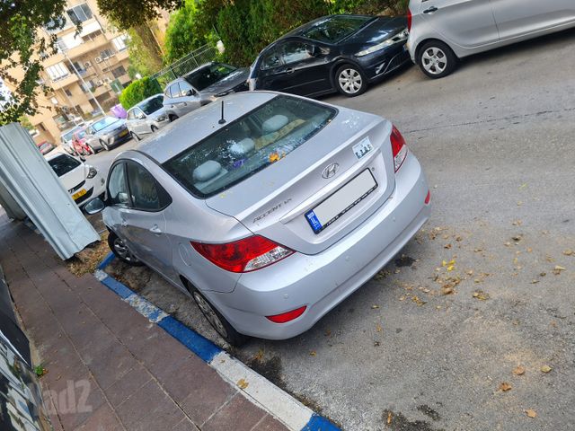 מודעת רכב יונדאי אקסנט i25