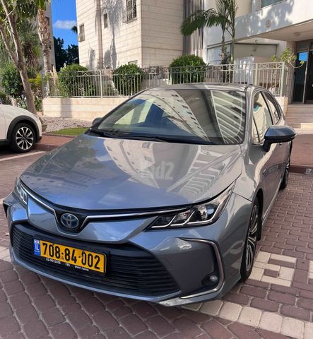 מודעת רכב טויוטה קורולה