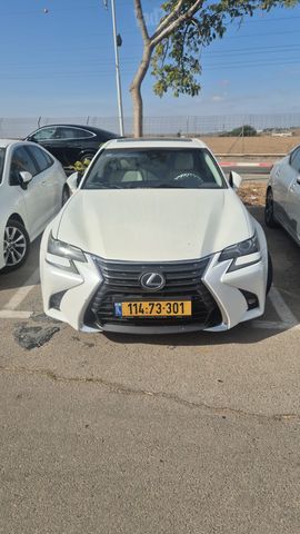 מודעת רכב לקסוס GS