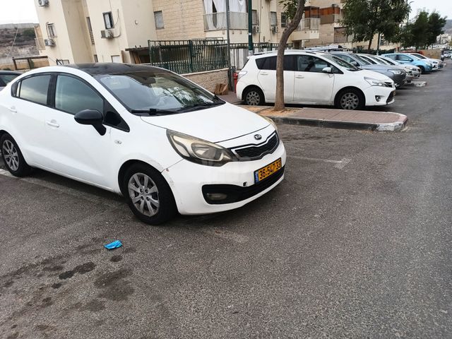 מודעת רכב קיה ריו