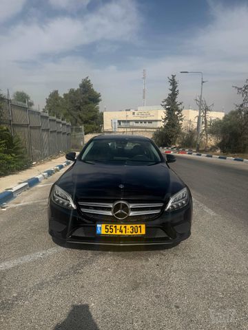 מודעת רכב מרצדס-בנץ C-class