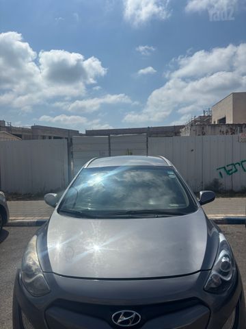 מודעת רכב יונדאי i30