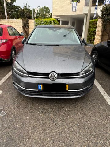 גולף Comfortline Plus אוט׳ 1.5 (150 כ״ס)