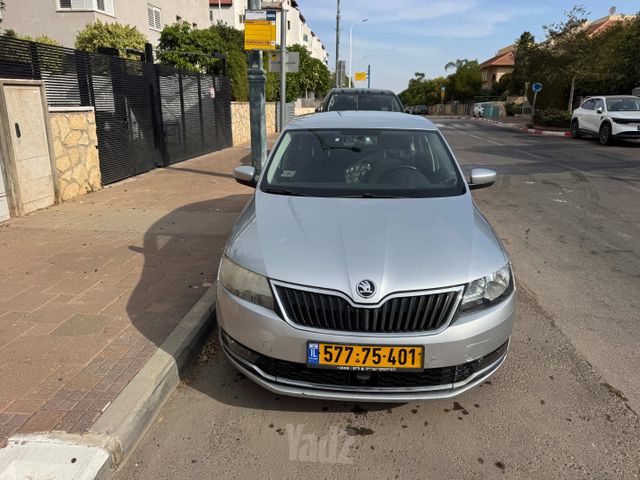 מודעת רכב סקודה ראפיד