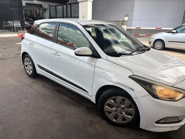 מודעת רכב יונדאי i20