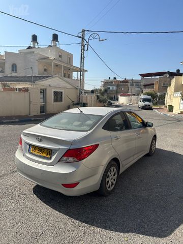 מודעת רכב יונדאי אקסנט i25
