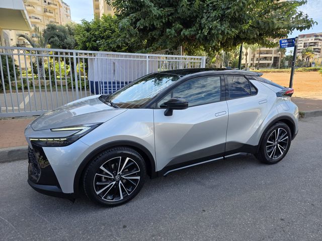 C-HR Lounge היברידי אוט׳ 1.8 (140 כ״ס)