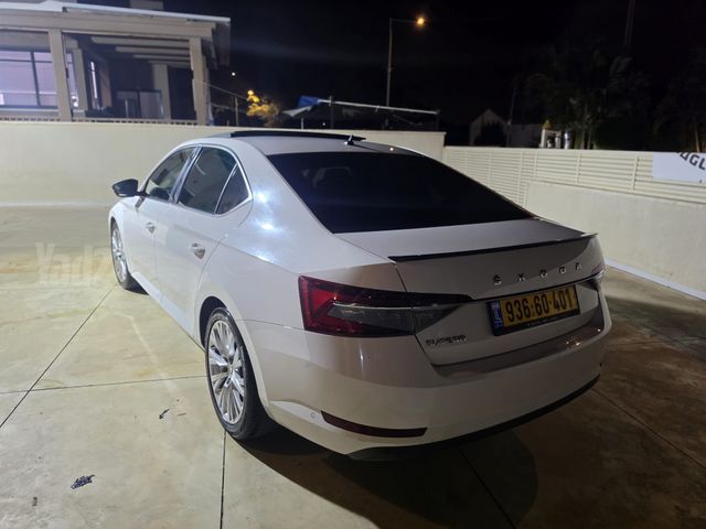 מודעת רכב סקודה סופרב