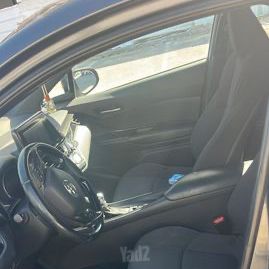 מודעת רכב טויוטה C-HR