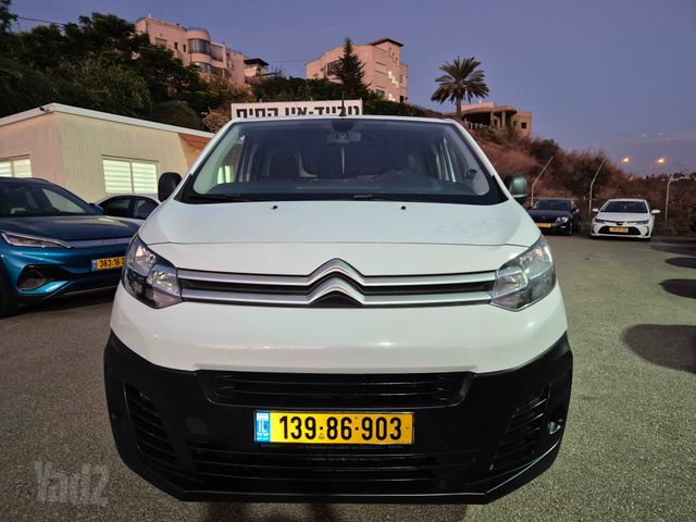 מודעת רכב סיטרואן ג'אמפי