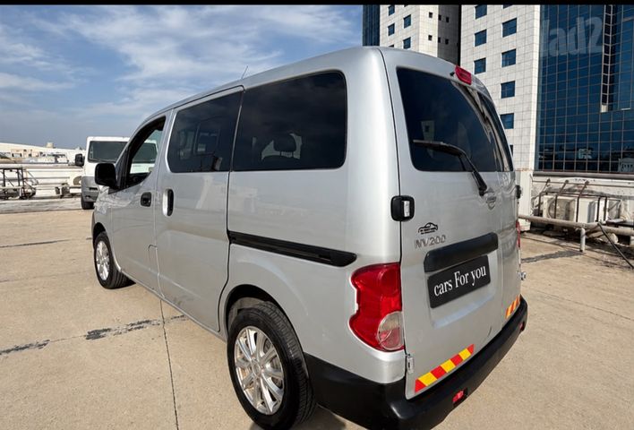 מודעת רכב ניסאן NV200