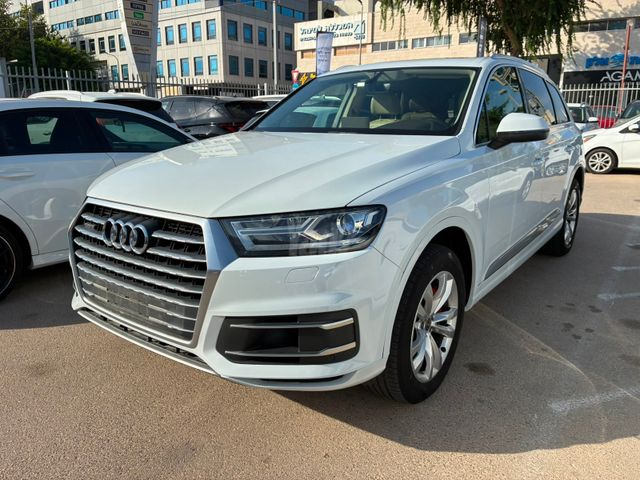 מודעת רכב אאודי Q7