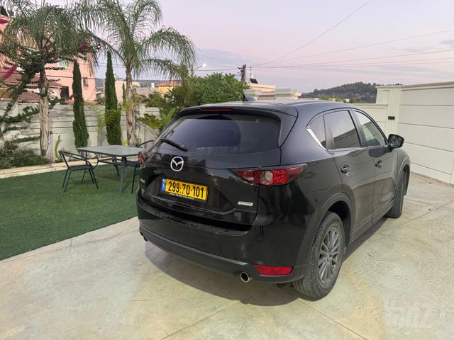 מודעת רכב מאזדה CX-5