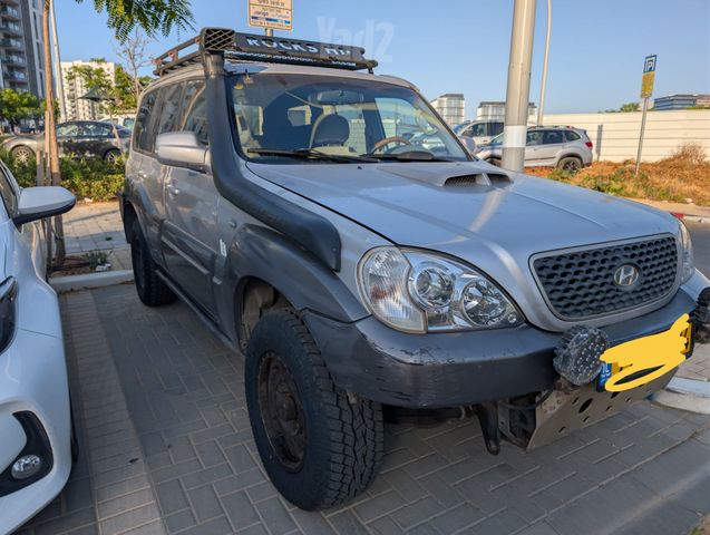 מודעת רכב יונדאי טאראקן