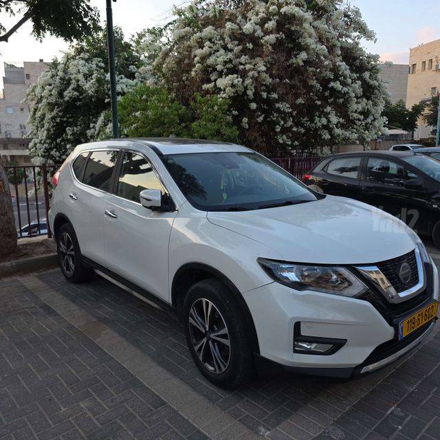 מודעת רכב ניסאן אקס טרייל