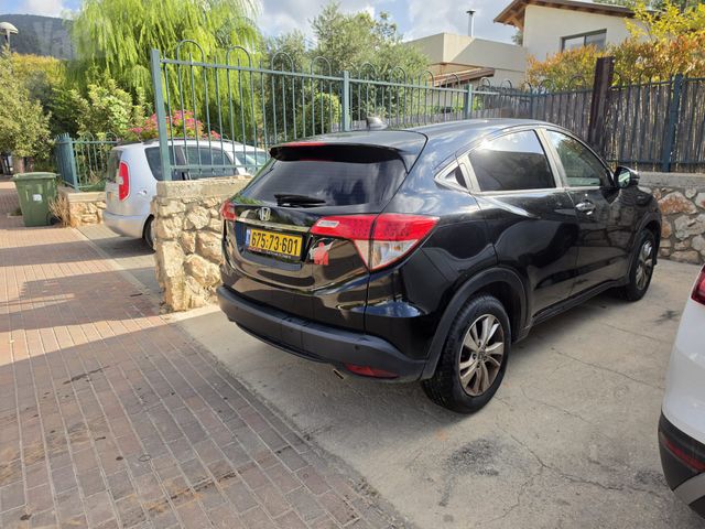 מודעת רכב הונדה HR-V