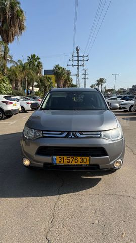 מודעת רכב מיצובישי אאוטלנדר