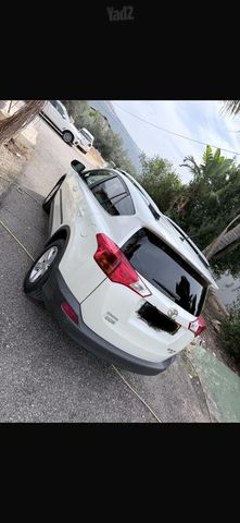 מודעת רכב טויוטה RAV4