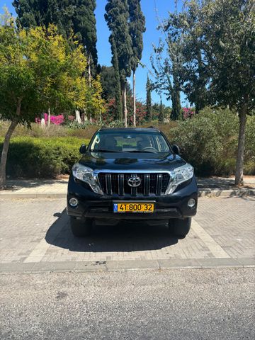 מודעת רכב טויוטה לנד קרוזר