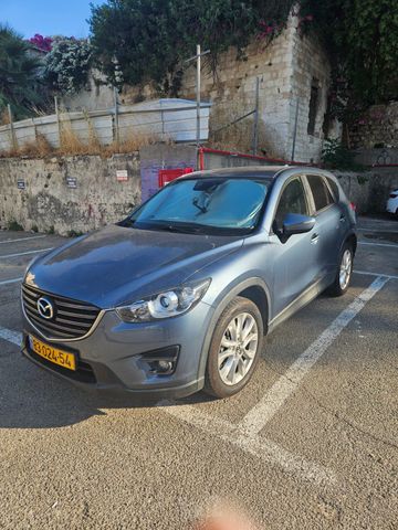 מודעת רכב מאזדה CX-5