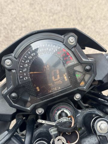 מודעת רכב קאוואסאקי Z400