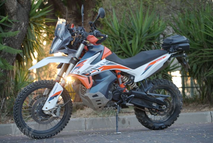 מודעת רכב KTM Adventure 890R