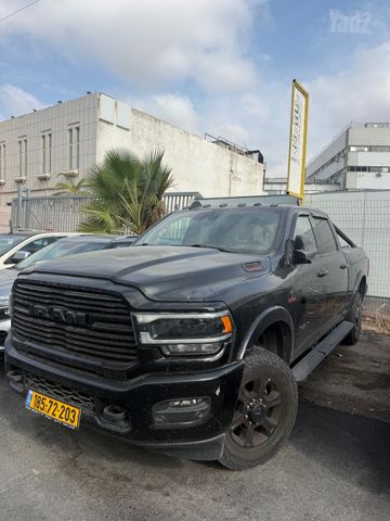מודעת רכב דודג'
