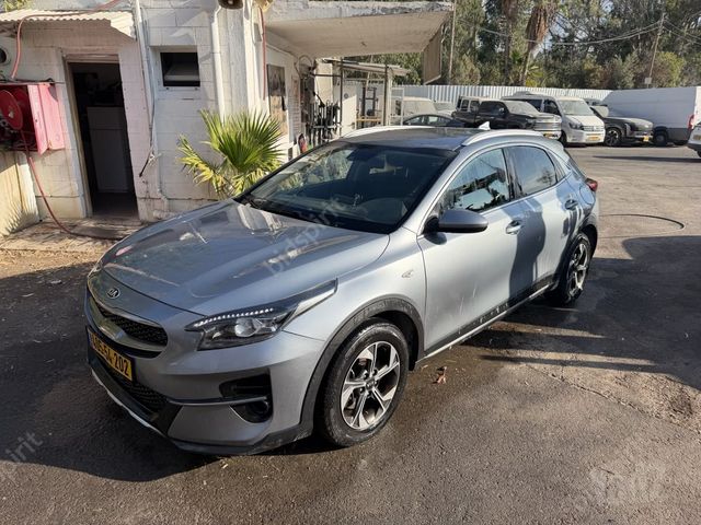 מודעת רכב קיה XCeed