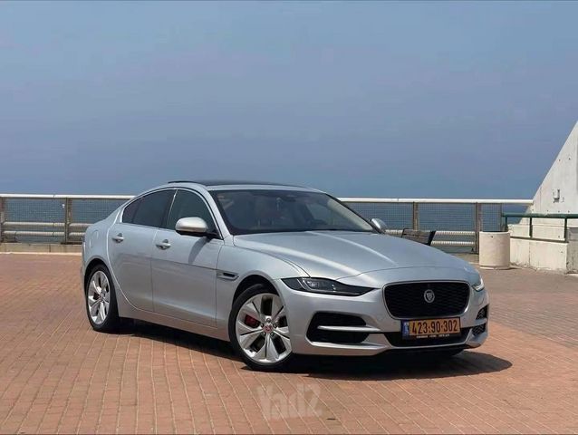 מודעת רכב יגואר XE
