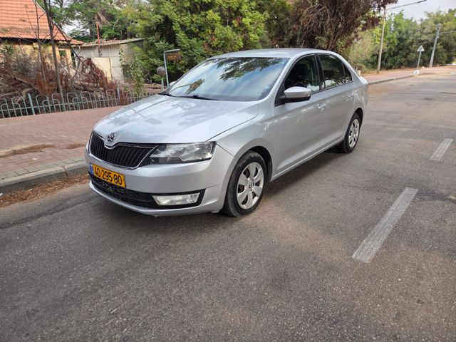 מודעת רכב סקודה ראפיד