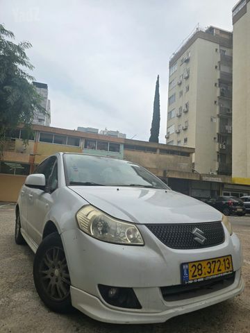SX4 GLX אוט׳ 1.6 (119 כ״ס)