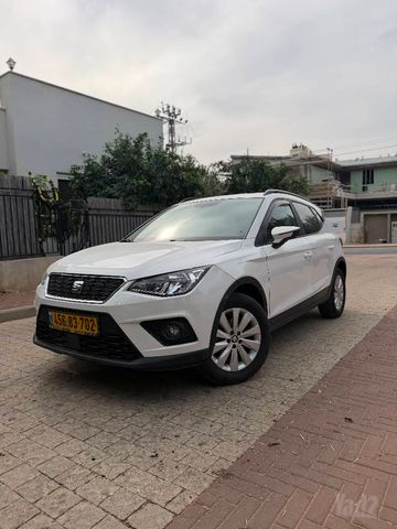 מודעת רכב סיאט ארונה